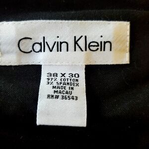 Calvin Klein 38x30 fine pinstrips dark gray, great condition